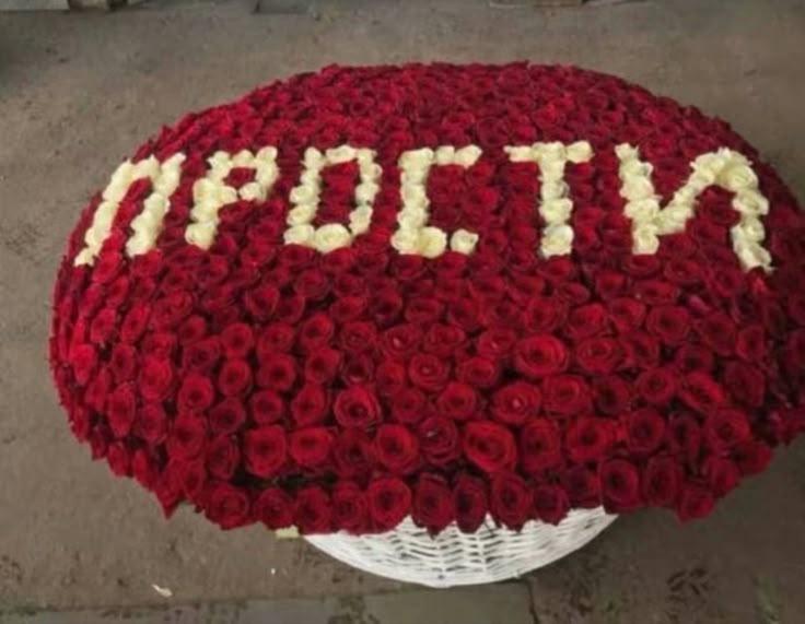 NeonVergeQuartz workshop space where corporate flower arrangements are designed and prepared for business delivery